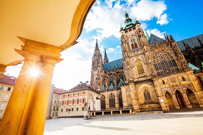 PRIVATE: Prague Castle for the Curious – Kings, Legends & Gardens - What the private format adds