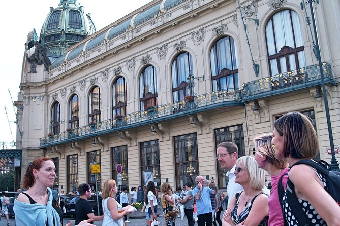 Private Prague Introduction Walking Tour - Price, group size, and what you actually receive