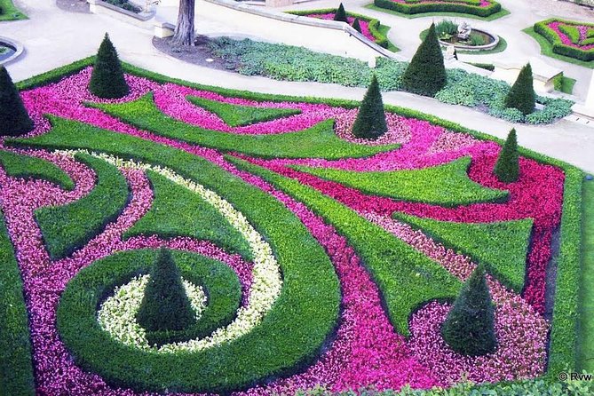 Private Prague Renaissance & Baroque Gardens Walking Tour - Starting in Malá Strana and taking tram 22
