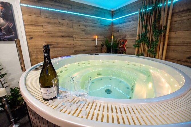 Private Spa with Jacuzzi and Sauna - BLACK ZONE - Getting to Kladenská 277/59