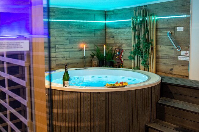 Private Spa with Jacuzzi and Sauna - BLACK ZONE - Who Will Enjoy This Most