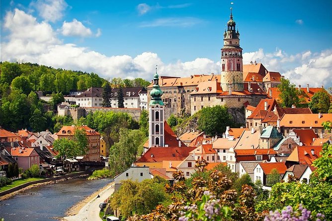 Private Tour to Cesky Krumlov from Prague - Entering Cesky Krumlov Castle