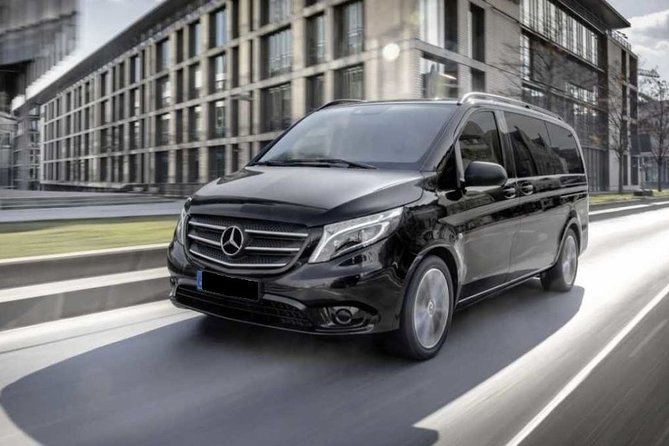 Private Transfer from Prague Airport to Prague City Hotels 1 - 3 pax - What happens after you land at Václav Havel Airport