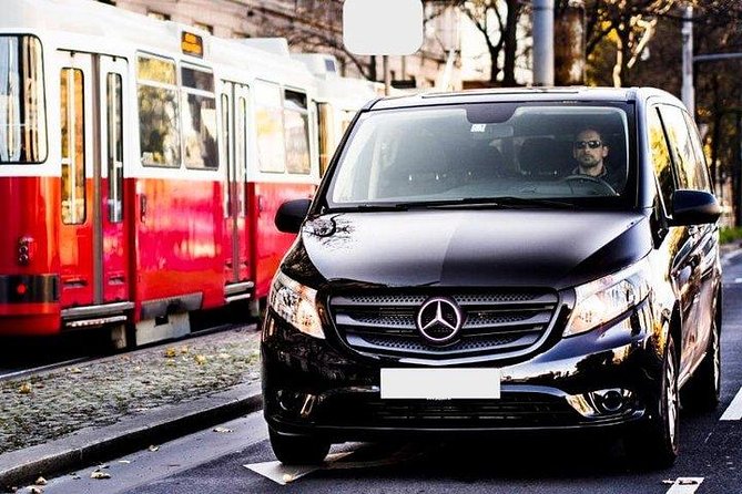 Private Transfer Prague to Salzburg with 2h stop in Krumlov in a Sanitized Car - Why This Transfer Makes Sense on a Travel Day