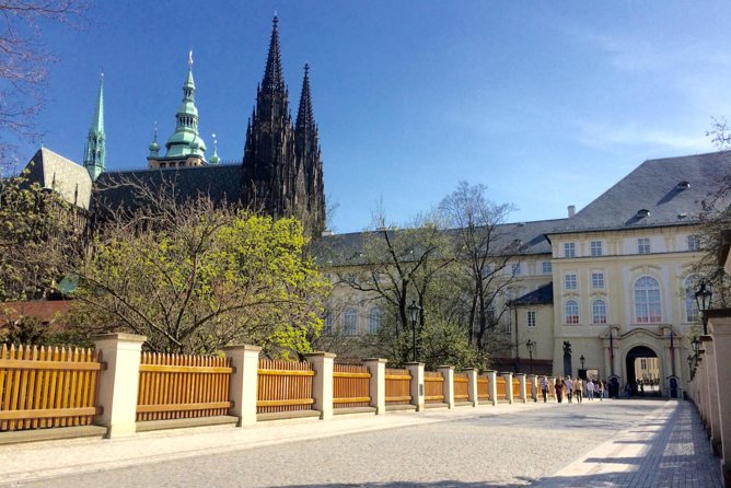 Private Walking Tour in Prague: Prague Castle Exterior with Little Quarter and Old Town with Jewish Quarter - Walking through the Little Quarter