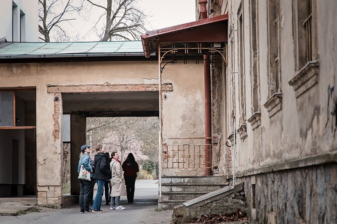 Psychiatric Hospital & Abandoned Cemetery - The Bohnické údolí viewpoint and Vltava River