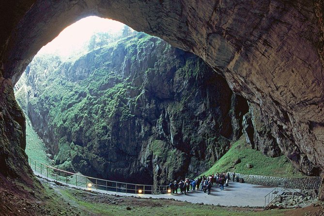 PUNKVA CAVES, ABYSS and PERNSTEJN CASTLE =only from Apr to Sep - Helena, private transport, and the human side of the day