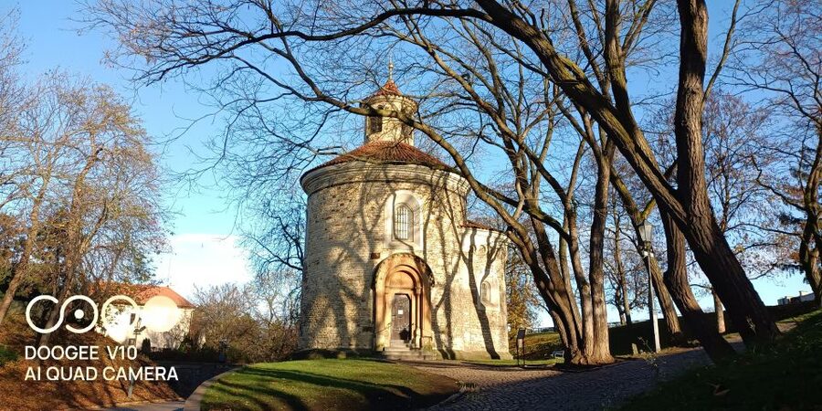 Real life in Prague - Easy Walk from Vysehrad to Vyton - Weather, timing, and practical comfort
