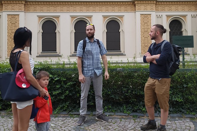 Religious Prague Walking Tour - What the guides add to the buildings