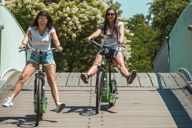 Rent your E-Scooter Hugo Bike in Prague! - Is $49.37 good value?