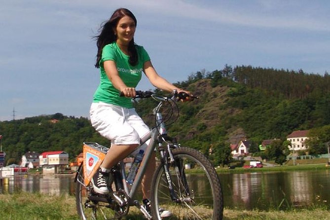 River & Park Bike Tour to Troja Chateau (Private small groups) - A Czech beer after the final pedal