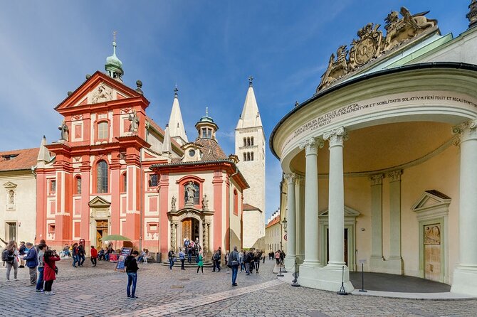 Self-Guided Audio Tour - Prague Castle District - Rosenberg Palace and Renaissance decoration