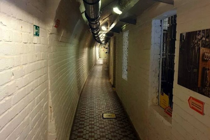Skip the Line: 10-Z Bunker Entrance Ticket in Brno - The bunker’s machinery and working rooms