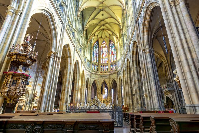Skip the line: Prague Castle Interiors Tour with Local Guide - How much time do you really get?