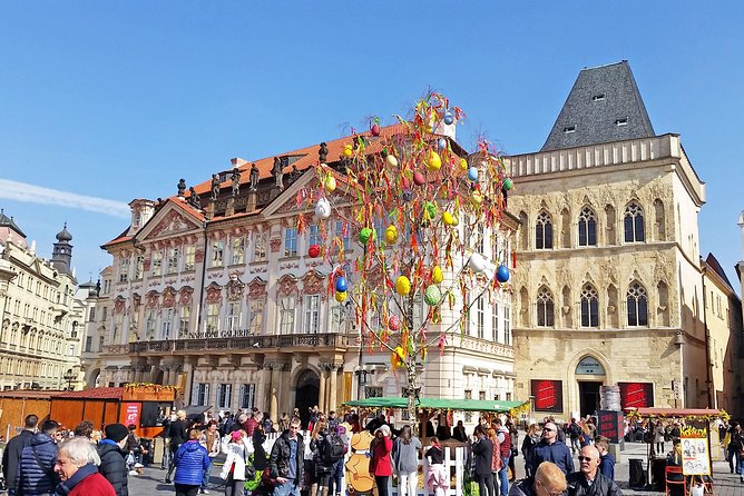 Small Group Prague Old Town and Jewish Quarter Walking Tour - Courtyards, Stolpersteine, and the Prague behind the postcards
