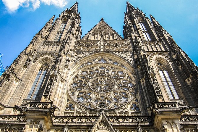 Small-Group Tour of Prague Castle with a local guide - Starting at Hradčanské náměstí