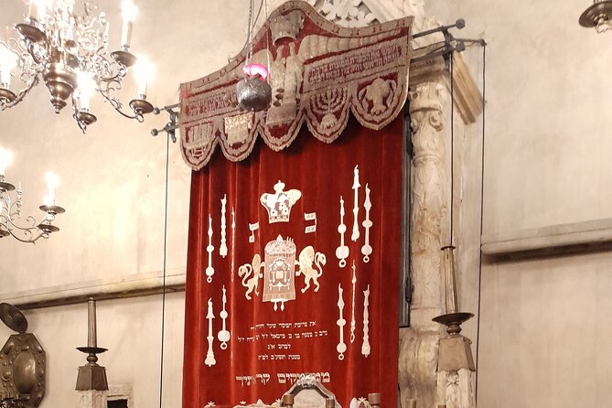 Small-Group Tour through the History of Jewish Prague - Key Points About This Prague Jewish History Tour