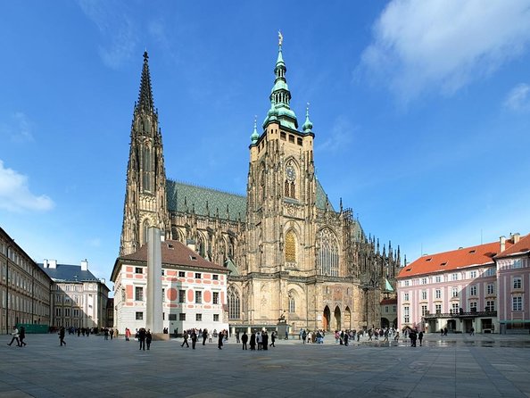 St Vitus Cathedral and Prague Castle Private Walking Tour - St Vitus Cathedral and the Golden Gate