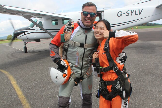 Tandem Skydiving in Prague - Tandem Jump with transfers! - Nearly 60 seconds of freefall