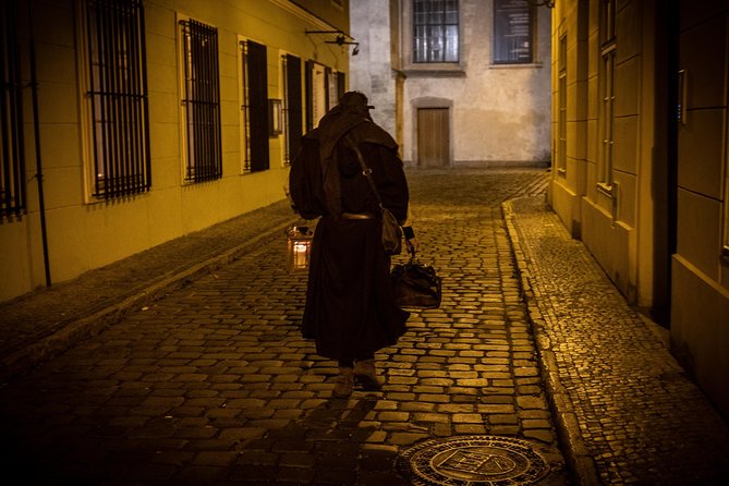The Plague Doctor of Prague - Why this plague walk works in Prague