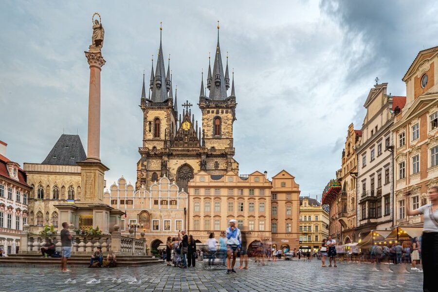The Royal road, walking tour in french - Karlova Street follows the old coronation path