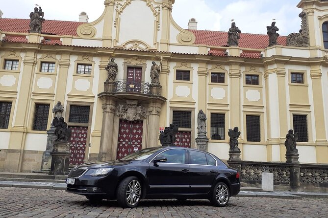 Transfer from Prague Hotel to Airport Prague - Key points to know before booking
