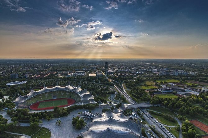 Transfer from Prague to Munich: Private with a 2 Hour Stop - A private road connection between Prague and Munich