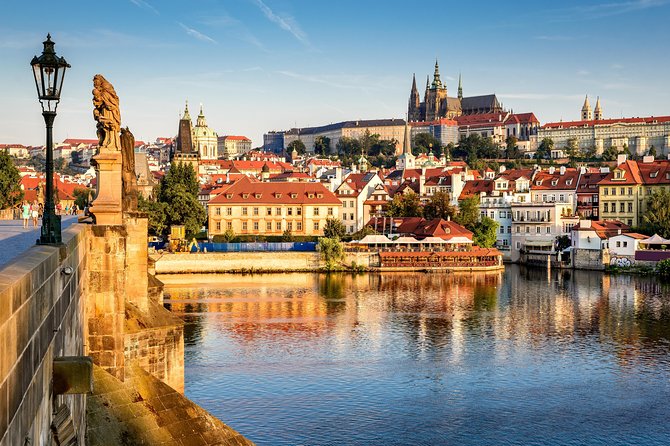 Two-Hour Morning Walking Tour of Prague Castle - St. George’s Basilica and the best city view