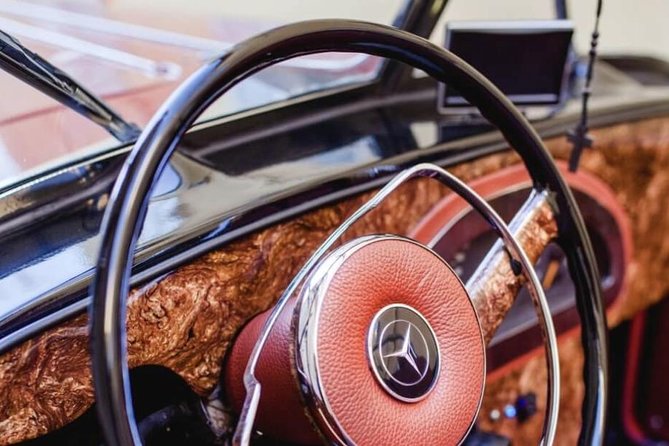 Vintage Cars Prague - Grand City Tour 150min / 1-6 pers. 2,5hrs - Prague Castle Gives the Tour Its Best Views