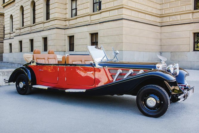 Vintage Cars Prague - Sightseeing Tour 90min / 1-6 pers. - Rudolfinum, National Theatre, and the river