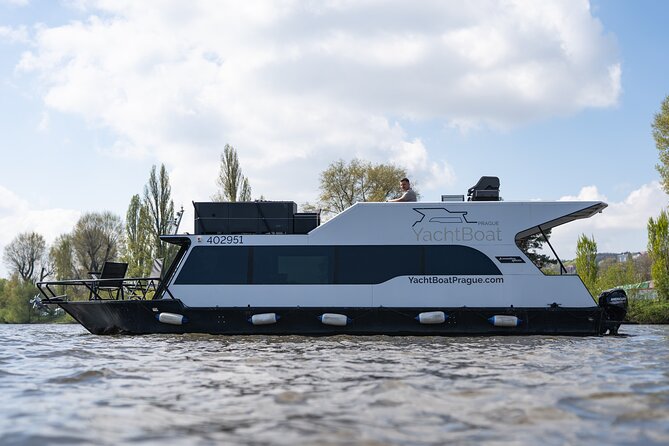 VIP Prague YachtBoat ONE Experience: All-You-Can-Drink - Why a private Vltava cruise feels different