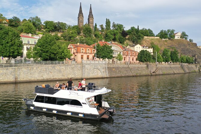 VIP Prague YachtBoat ONE Experience: All-You-Can-Drink - The captain and the mood onboard