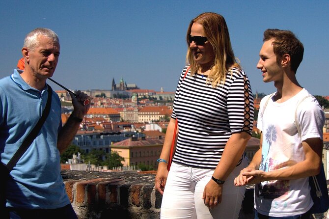 Vyšehrad Castle: Casemates and Gorlice - Walking among Czech artists and writers