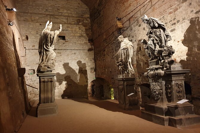 Vyšehrad Castle: Casemates and Gorlice - Group size, language, and pace