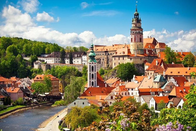 Walking private guided tour in Cesky Krumlov with local certified guide - Key points to know before booking