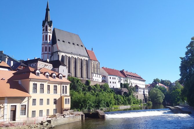 Walking private guided tour in Cesky Krumlov with local certified guide - Price and group size: when the math works