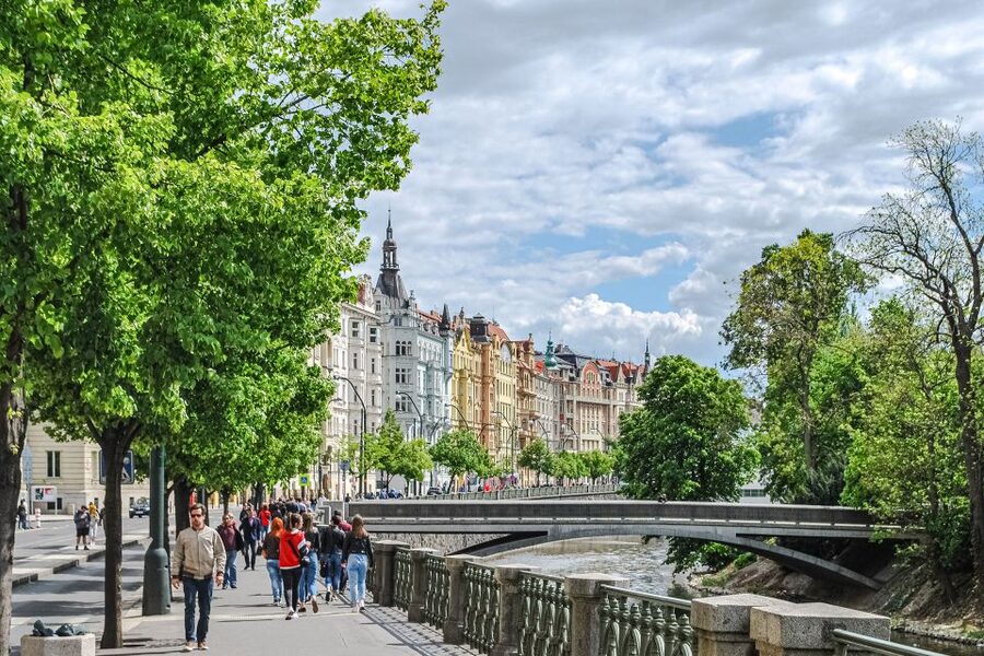Walking tour of Prague in French : Nové Město - Key points about this French walk through Prague