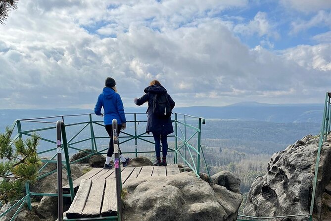 Winterland Tour to Bohemian and Saxon Switzerland from Prague - The guide makes the difference